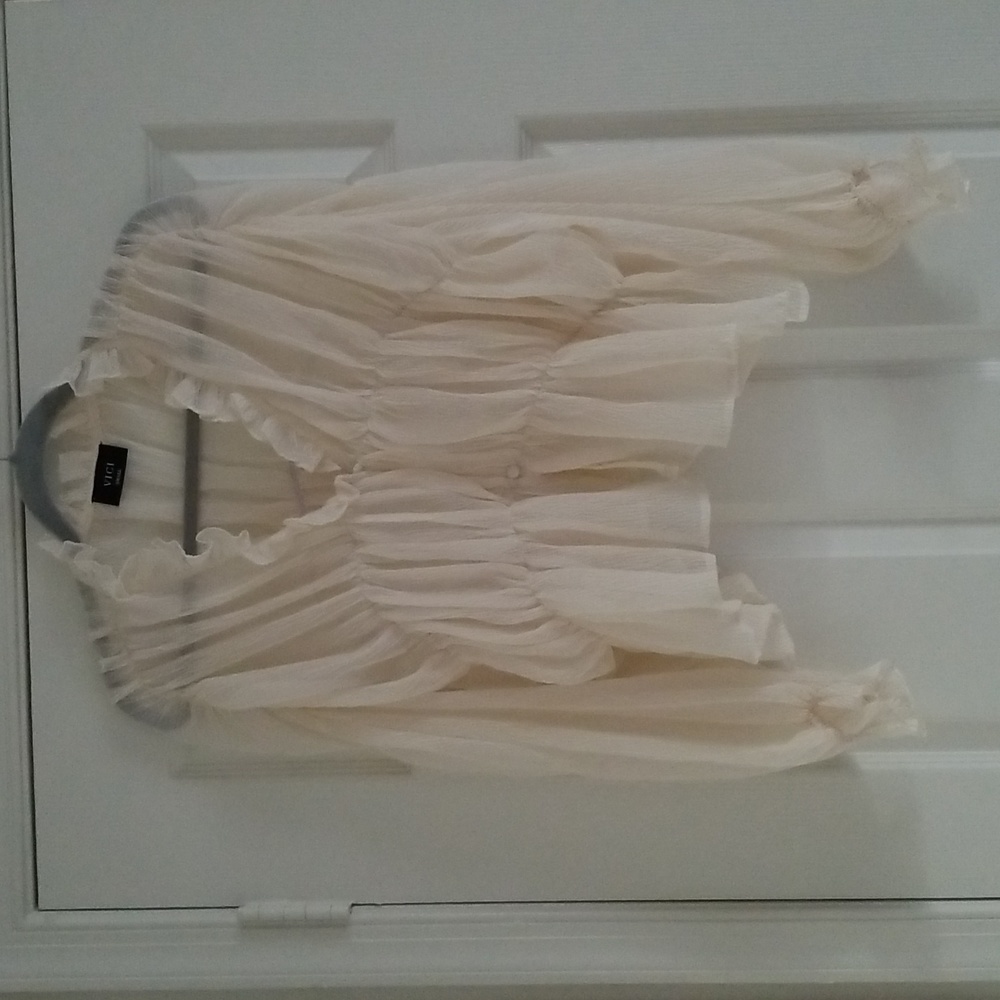 NWOT Deserted Crinkle chiffon blouse